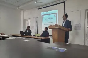 World Radio Day: अवध विश्वविद्यालय में बोले डॉ. विजयेन्दु चतुर्वेदी- रेडियो आमजन का विश्वसनीय माध्यम