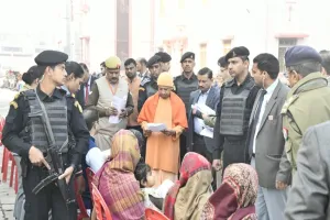 गोरखपुर: जनता दर्शन में बोले सीएम योगी- किसी के साथ अन्याय नहीं होने दूंगा 