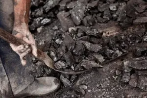 चीन में एक कोयले खदान की छत गिरी, पांच मजदूरों की मौत...राष्ट्रपति शी जिनपिंग ने तलाश एवं बचाव के दिए निर्देश