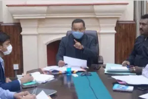 भीमताल: डीएम ने पेयजल निगम ईई की लगाई फटकार, ठेकेदार का वेतन रोका