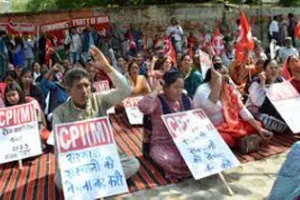 तमिलनाडु इरोड उपचुनाव : 74.79 फीसदी मतदान, 77 उम्मीदवारों की किस्मत EVM में बंद 