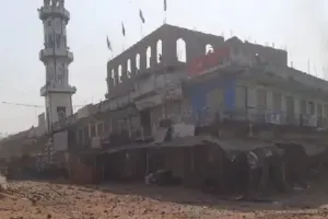 झारखंड में महाशिवरात्रि के तोरण द्वार पर बवाल, धारा 144 लागू, इंटरनेट बंद, गिरिराज बोले- जिन्ना के रास्ते पर चलने वाले कट्टरपंथी ही ऐसा काम करते