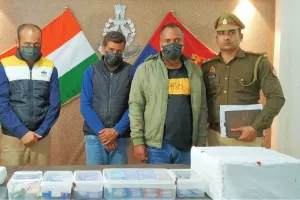 Kanpur: B.Tech, PHD और ग्रेजुएट छात्र तैयार कर रहे थे नकली नोट, क्राइम ब्रांच और पुलिस ने तीन आरोपियों को दबोचा