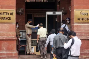 बजट में किये गये उपायों से नौकरियां बढ़ेंगी, आर्थिक वृद्धि तेज होगी: वित्त मंत्रालय