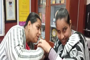 इंदौर : बोल, सुन और देख नहीं पाने वाली 32 वर्षीय महिला 10वीं की परीक्षा में बैठकर रचेगी इतिहास