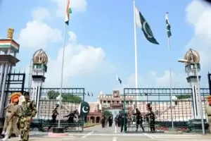 Pakistan : पाकिस्तानी अधिकारियों ने 190 हिंदुओं को भारत आने से रोका, जानें क्यों?