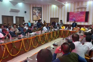 Kanpur: मंत्री नंद गोपाल नंदी ने Global Investors Summit को लेकर की प्रेस कांफ्रेंस, बोलें- समाजवादी समाप्त होती हुई पार्टी