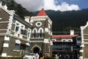 नैनीताल: खनिज ओवरलोडिंग के शासनादेश पर हाईकोर्ट की रोक, मुख्य न्यायाधीश की खंडपीठ ने की याचिका पर सुनवाई