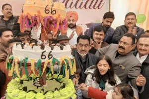 Uttarakhand News: किच्छा विधायक ने समर्थकों के बीच मनाया 66वां जन्मदिन