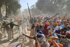 अमृतपाल सिंह के समर्थकों के थाना घेराव पर कैबिनेट मंत्री बोले- अप्रिय घटना न हो इसलिए पुलिस ने संयम बरता