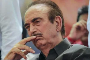 पुलवामा में कश्मीरी पंडित की हत्या गंभीर चिंता का विषय: गुलाम नबी आजाद