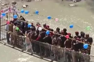 Uttarakahnd India Nepal Border: काली नदी पर बने दो झूलापुल शुरू, लोगों को आवागमन में होगी सुविधा 