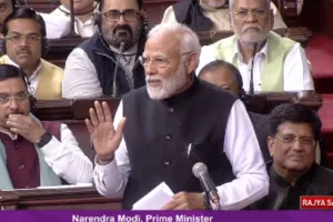 Video : RS में लगे मोदी-अडानी भाई-भाई के नारे, PM बोले- उनके पास कीचड़, मेरे पास गुलाल