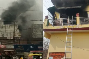 बरेली : बंद पड़े घर में आग लगने से मचा हड़कंप, लाखों का नुकसान