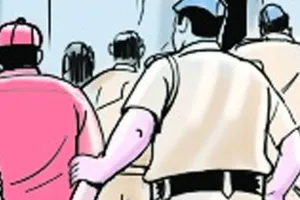 पुंछ से करोड़ों रुपये के मादक पदार्थ जब्त, पूर्व आतंकवादी सहित तीन गिरफ्तार 