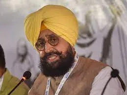 पंजाब की स्थिति के लिए केंद्र और राज्य सरकार दोनों जिम्मेदार: कांग्रेस