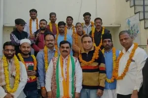 बरेली:  BSP और  SP छोड़कर दर्जनों लोगों ने थामा कांग्रेस का दामन