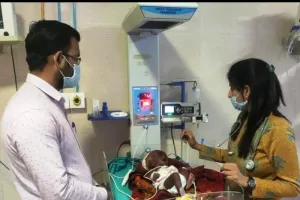 बांदा : 40 दिन के बच्चे के दिमाग का सफल ऑपरेशन