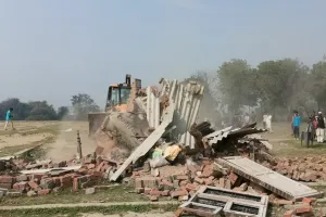 बरेली: 8 अवैध कॉलोनियों पर गरजा बीडीए का बुलडोजर