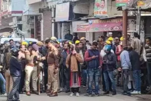 हल्द्वानीः बनभूलपुरा की जमीन पर प्राधिकरण का गरजा बुलडोजर 