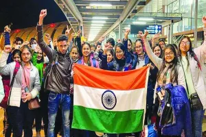 यूक्रेन से लौटे मेडिकल भारतीय छात्र गए पढ़ाई पूरी करने रूस 