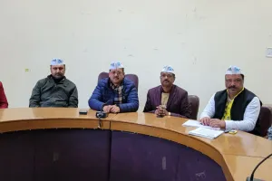 नैनीतालः निकाय चुनाव में सभी सीटों पर चुनाव लड़ेगी आप: हेम आर्य 