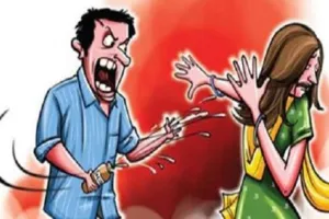 हरिद्वार: दुष्कर्म पीड़िता पर आरोपी युवक ने फेंका एसिड, दो हफ्ते पहले आरोपी के खिलाफ दर्ज कराई थी शिकायत