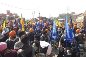 हिमाचल प्रदेश के मणिकर्ण में तीर्थयात्रियों और स्थानीय लोगों में झड़प