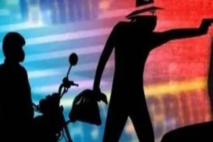 अयोध्या: बहन के घर होली मिलने जा रहे भाइयों से लुटेरों छीनी चेन