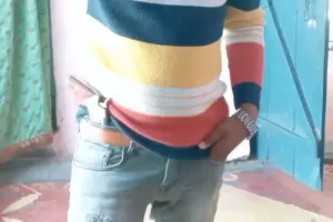 सीतापुर: तमंचे के साथ युवक ने बनाई रील, स्थानीय लोगों ने पुलिस से की शिकायत