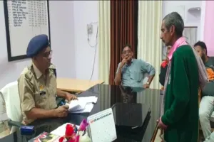 साहब! मैं सुरेंद्र कुमार ...अभी जिंदा हूं... 