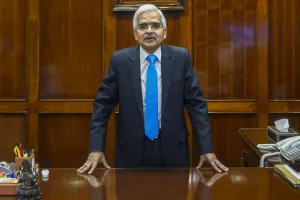 सप्ताह की शख्सियत 'शक्तिकांत दास' : चुनौतीपूर्ण समय में स्थिर नेतृत्व देकर बने गवर्नर ऑफ द ईयर 