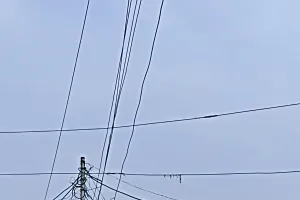 बरेली: रास्ते में खोदाई से लगे जाम में फंसी दो एंबुलेंस, मरीजों की हालत बिगड़ी