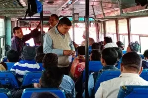 काशीपुर: 65 बेटिकट यात्रियों से वसूला साढ़े 17 हजार का जुर्माना