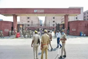 लखनऊ: राजस्व संहिता के उत्तराधिकार सम्बंधी कानूनों को चुनौती, हाईकोर्ट ने महाधिवक्ता को पक्ष रखने का दिया आदेश