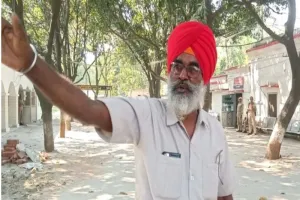 हरदोई: निलम्बित एसआई ने एसपी ऑफिस में किया हंगामा, कहा- खालिस्तानी की नजरों से देखते हैं अफसर 