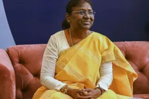 बेहतर के लिए बदलाव की मानसिकता से आगे बढ़ें : राष्ट्रपति 