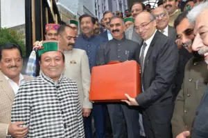 हिमाचल प्रदेश के मुख्यमंत्री ने 2023-24 के लिए विधानसभा में पेश किया बजट 