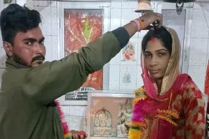 रामपुर : प्रेमी से शादी की जिद पर अड़ी प्रेमिका पहुंची चौकी, शादी की लगाई गुहार