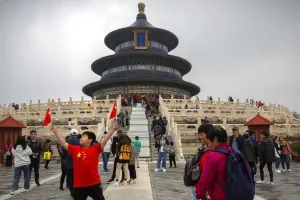 China तीन साल बाद खोलेगा Tourists के लिए अपनी सीमाएं, इस दिन से सभी Visa बहाल 