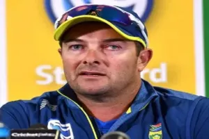 रोहित शर्मा अगर लय में रहे तो एक या दो मैच में विश्राम दिया जा सकता है : Mark Boucher 