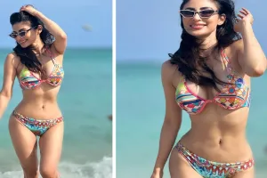 Mouni Roy Photos : कलरफुल बिकिनी, कातिल अदाएं...समंदर की लहरों के बीच इतराईं मौनी रॉय, तस्वीरें वायरल