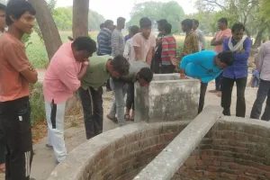 Fatehpur News : चार दिन से लापता किसान का शव कुएं में मिला, 15 साल पहले पत्नी ने लगाया था मौत को गले