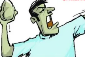 रुद्रपुर: युवक पर ईंट-पत्थर से हमला कर किया अधमरा