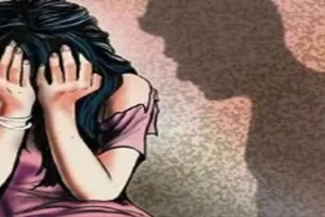 मुरादाबाद : शापिंग मॉल में सिक्योरिटी गार्ड ने तमंचे के बल पर किया दुष्कर्म