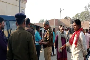 बाराबंकी: घर से गायब महिला का रेलवे ट्रैक पर मिला शव 