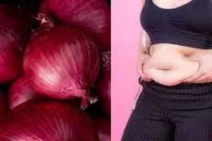 Health Tips : वजन कम करने में प्याज का जूस है फायदेमंद, जानिए कैसे करें इसका सेवन जिससे कमर की चर्बी हो जाए गायब