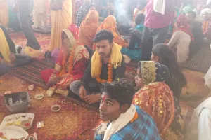 बरेली: सामूहिक विवाह समारोह का आयोजन, सहारा मैदान में एक दूजे के हुए 1781 जोड़े 