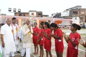 अयोध्या: खेलों से जागृत होती है टीम वर्क की भावना : चंपत राय