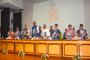 मातृ-शिशु की देखभाल में मिडवाइफ की भूमिका महत्वपूर्ण : ब्रजेश पाठक